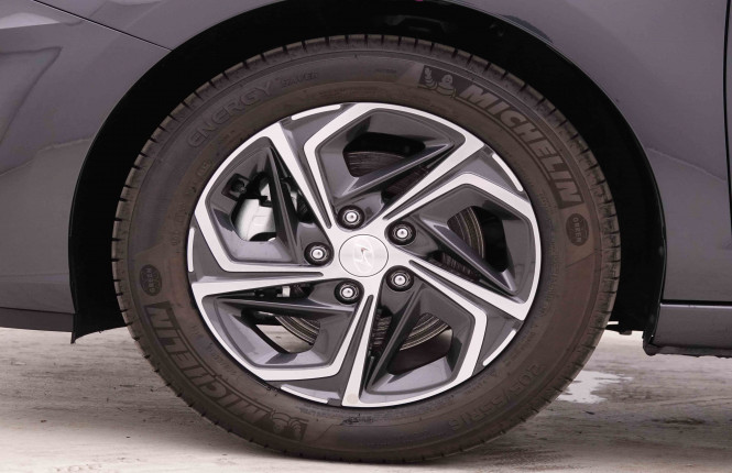 HYUNDAI_HYUNDAI_I30_2548199_50.jpg