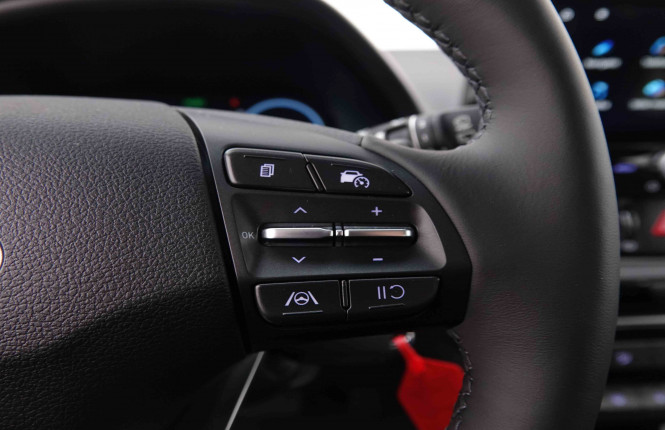 HYUNDAI_HYUNDAI_I30_2548967_21.jpg
