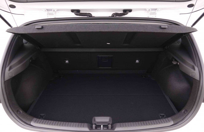 HYUNDAI_HYUNDAI_I30_2548967_5.jpg