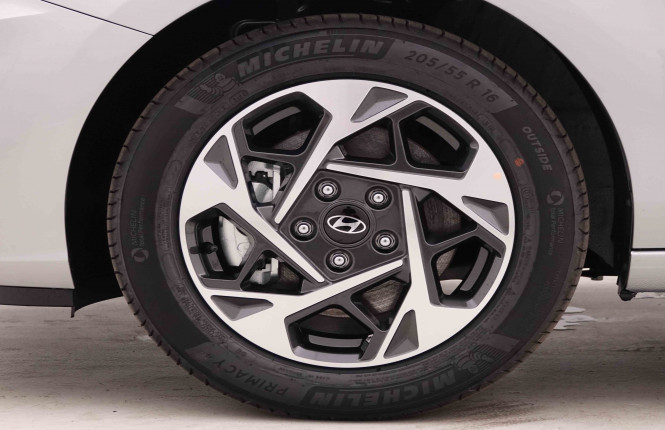 HYUNDAI_HYUNDAI_I30_2548968_21.jpg