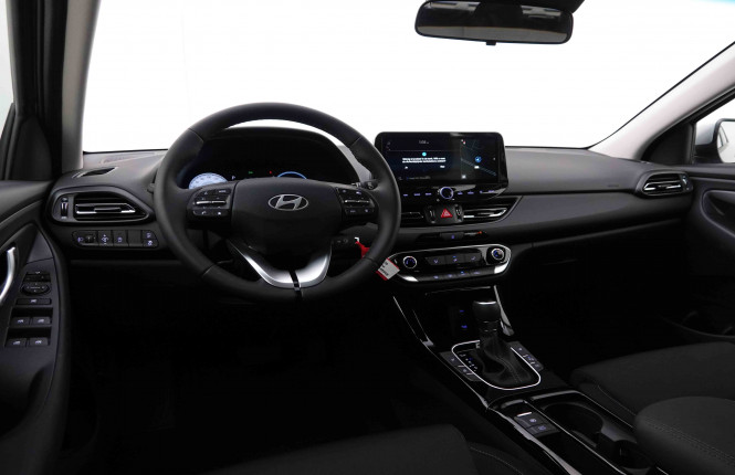 HYUNDAI_HYUNDAI_I30_2548968_7.jpg