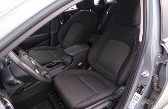 HYUNDAI_HYUNDAI_KONA_2651858_6.jpg HYUNDAI_HYUNDAI_KONA_2651858_6.jpg