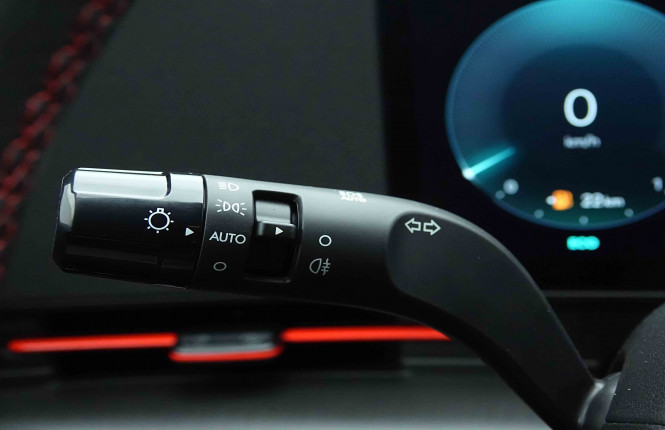 HYUNDAI_HYUNDAI_KONA_2655001_15.jpg