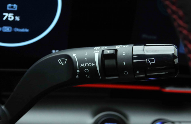 HYUNDAI_HYUNDAI_KONA_2655002_17.jpg HYUNDAI_HYUNDAI_KONA_2655002_17.jpg