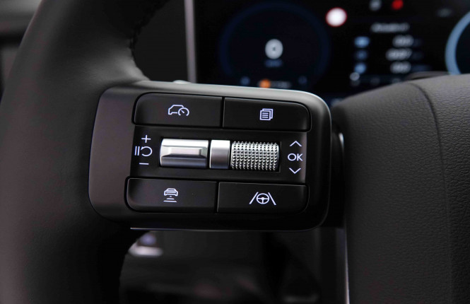 HYUNDAI_HYUNDAI_SANTAFE_2551686_19.jpg HYUNDAI_HYUNDAI_SANTAFE_2551686_19.jpg