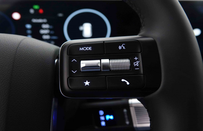 HYUNDAI_HYUNDAI_SANTAFE_2551686_20.jpg HYUNDAI_HYUNDAI_SANTAFE_2551686_20.jpg