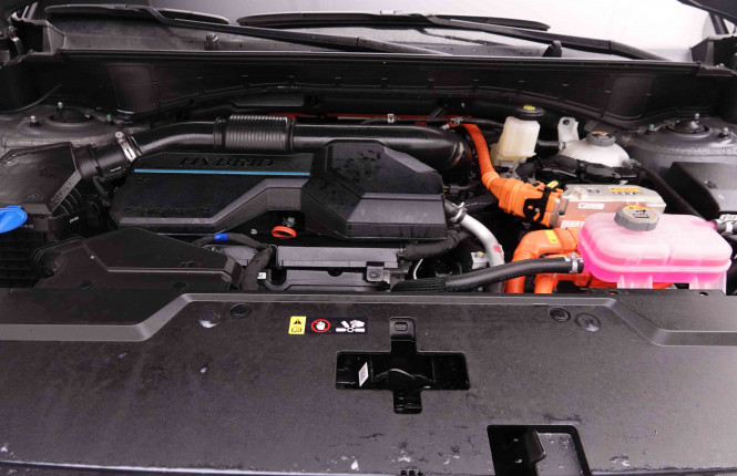 HYUNDAI_HYUNDAI_SANTAFE_2551686_23.jpg HYUNDAI_HYUNDAI_SANTAFE_2551686_23.jpg