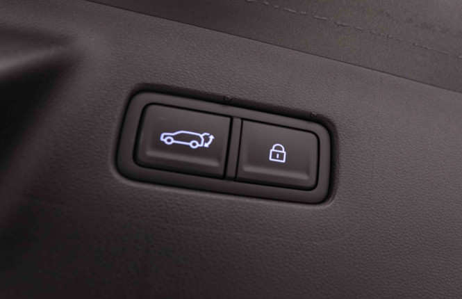 HYUNDAI_HYUNDAI_SANTAFE_2551686_6.jpg HYUNDAI_HYUNDAI_SANTAFE_2551686_6.jpg