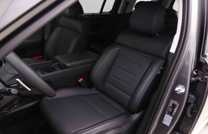 HYUNDAI_HYUNDAI_SANTAFE_2551686_7.jpg HYUNDAI_HYUNDAI_SANTAFE_2551686_7.jpg