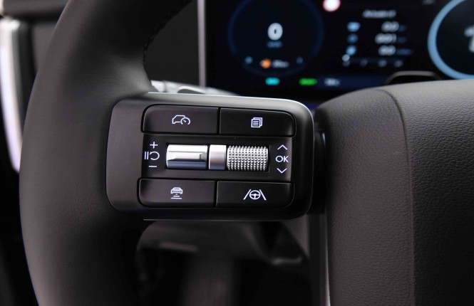 HYUNDAI_HYUNDAI_SANTAFE_2551687_19.jpg HYUNDAI_HYUNDAI_SANTAFE_2551687_19.jpg