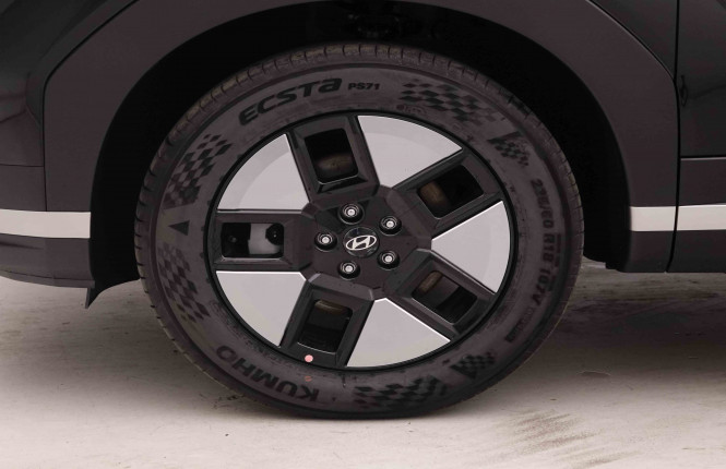 HYUNDAI_HYUNDAI_SANTAFE_2551687_22.jpg HYUNDAI_HYUNDAI_SANTAFE_2551687_22.jpg