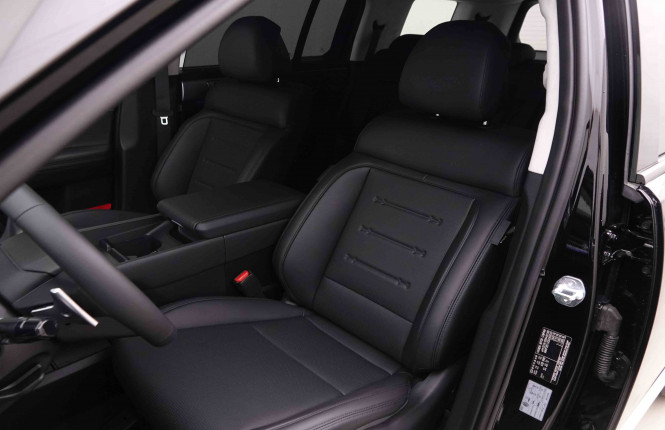 HYUNDAI_HYUNDAI_SANTAFE_2551687_7.jpg HYUNDAI_HYUNDAI_SANTAFE_2551687_7.jpg