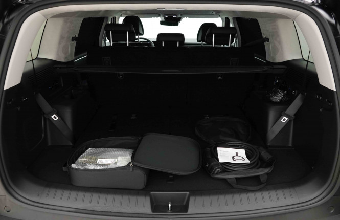 HYUNDAI_HYUNDAI_SANTAFE_2653585_5.jpg
