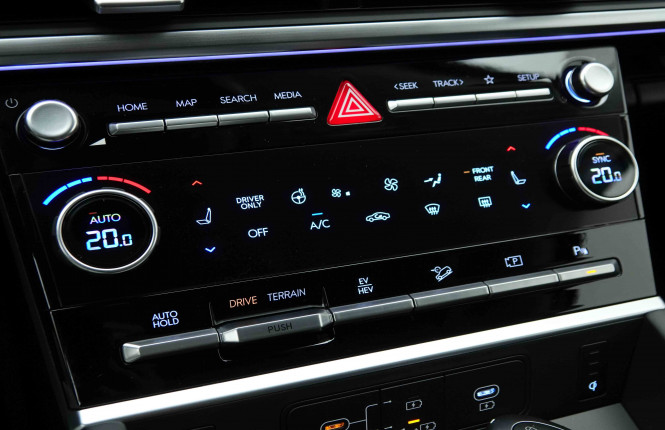 HYUNDAI_HYUNDAI_SANTAFE_2653587_15.jpg