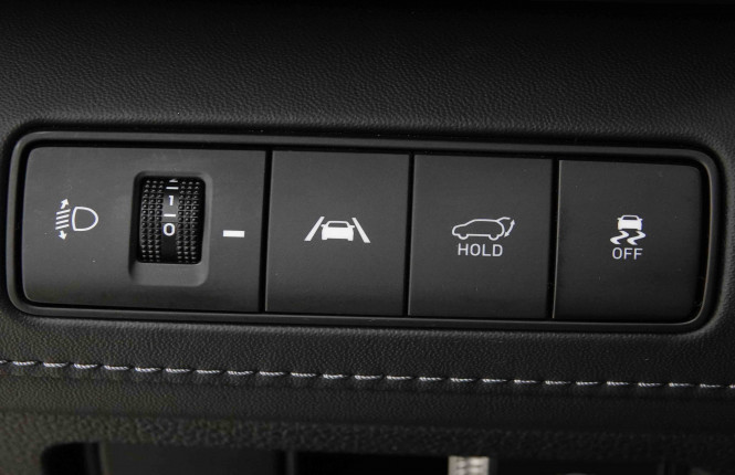 HYUNDAI_HYUNDAI_SANTAFE_2654285_21.jpg HYUNDAI_HYUNDAI_SANTAFE_2654285_21.jpg