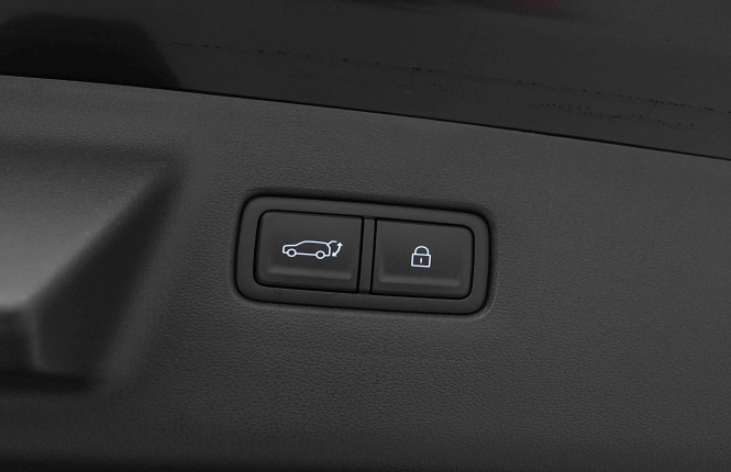 HYUNDAI_HYUNDAI_SANTAFE_2655044_7.jpg HYUNDAI_HYUNDAI_SANTAFE_2655044_7.jpg