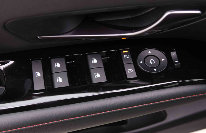 HYUNDAI_HYUNDAI_TUCSON_2547798_22.jpg