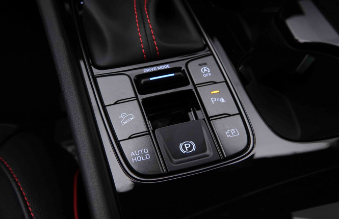HYUNDAI_HYUNDAI_TUCSON_2547803_15.jpg