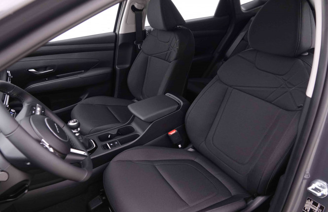 HYUNDAI_HYUNDAI_TUCSON_2548565_6.jpg