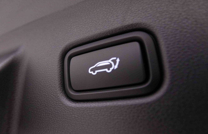 HYUNDAI_HYUNDAI_TUCSON_2549274_6.jpg