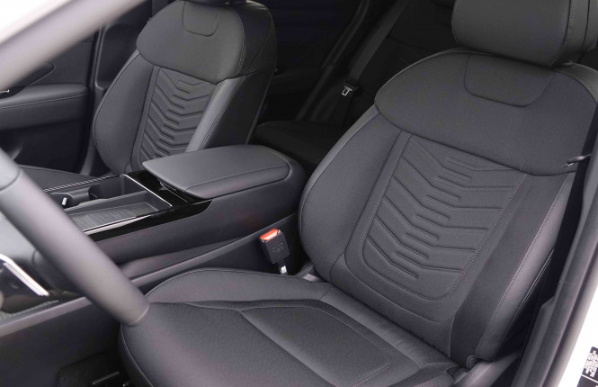 HYUNDAI_HYUNDAI_TUCSON_2549278_7.jpg