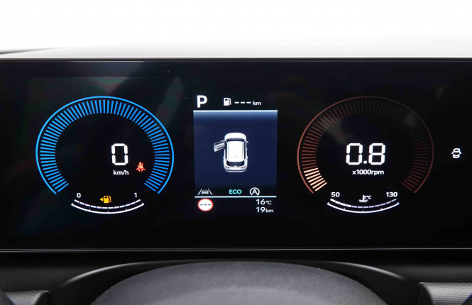 HYUNDAI_HYUNDAI_TUCSON_2550998_16.jpg HYUNDAI_HYUNDAI_TUCSON_2550998_16.jpg