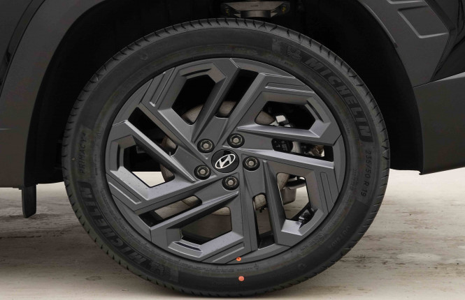 HYUNDAI_HYUNDAI_TUCSON_2652470_24.jpg