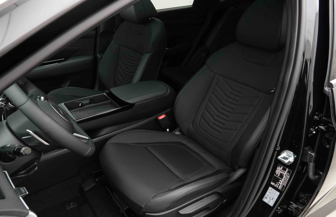 HYUNDAI_HYUNDAI_TUCSON_2652470_7.jpg