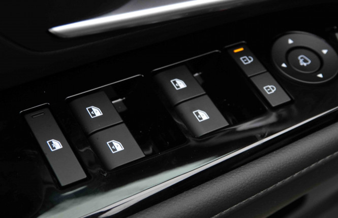 HYUNDAI_HYUNDAI_TUCSON_2652480_24.jpg HYUNDAI_HYUNDAI_TUCSON_2652480_24.jpg