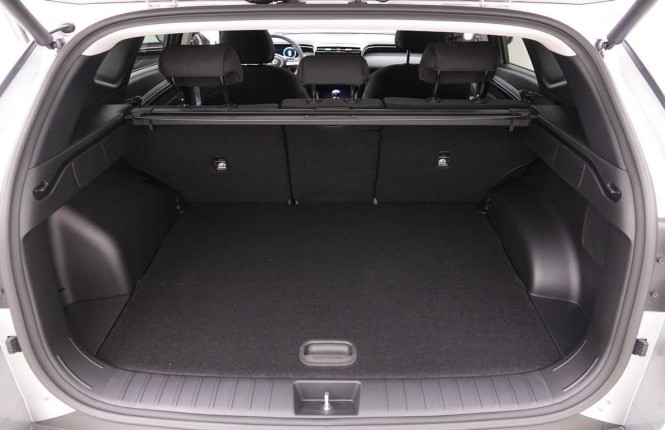HYUNDAI_HYUNDAI_TUCSON_2653188_32.jpg