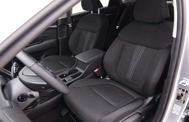 HYUNDAI_HYUNDAI_TUCSON_2653188_34.jpg