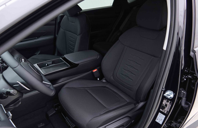 HYUNDAI_HYUNDAI_TUCSON_2655287_6.jpg