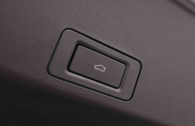 JAECOO_JAECOO_J7_2550976_37.jpg JAECOO_JAECOO_J7_2550976_37.jpg