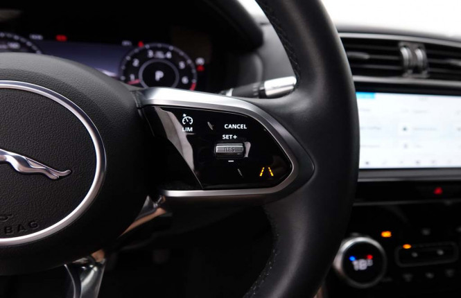 JAGUAR_JAGUAR_XE_2341558_20.jpg