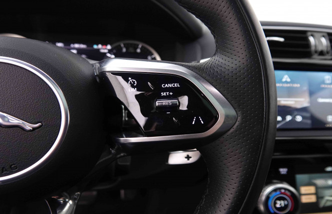 JAGUAR_JAGUAR_XE_2547591_20.jpg