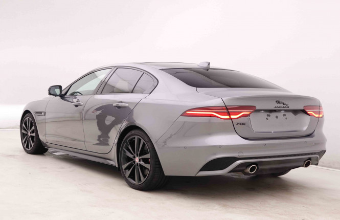 JAGUAR_JAGUAR_XE_2547591_28.jpg