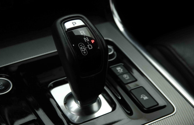 JAGUAR_JAGUAR_XE_2654332_18.jpg JAGUAR_JAGUAR_XE_2654332_18.jpg