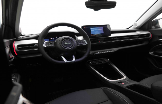 JEEP_JEEP_AVENGER_2550128_8.jpg