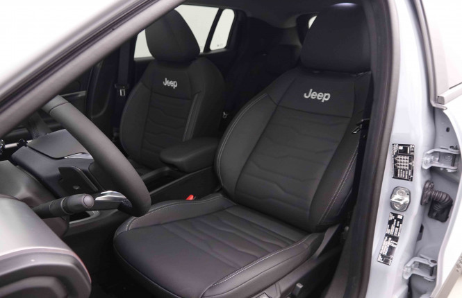 JEEP_JEEP_AVENGER_2550130_7.jpg