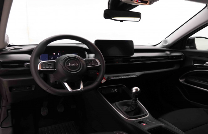 JEEP_JEEP_AVENGER_2550420_7.jpg JEEP_JEEP_AVENGER_2550420_7.jpg