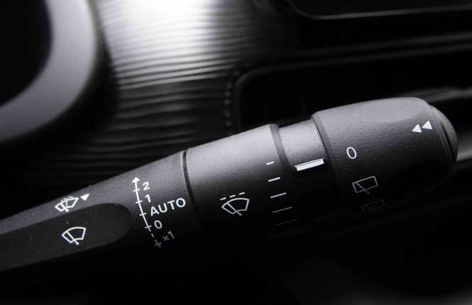 JEEP_JEEP_AVENGER_2550422_17.jpg JEEP_JEEP_AVENGER_2550422_17.jpg