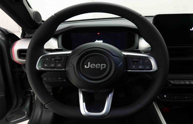 JEEP_JEEP_AVENGER_2652841_9.jpg JEEP_JEEP_AVENGER_2652841_9.jpg