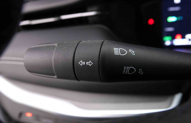 JEEP_JEEP_COMPASS_2445753_18.jpg