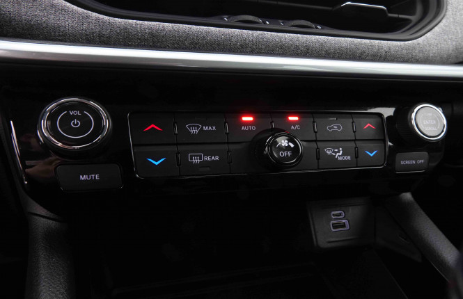 JEEP_JEEP_COMPASS_2547454_13.jpg