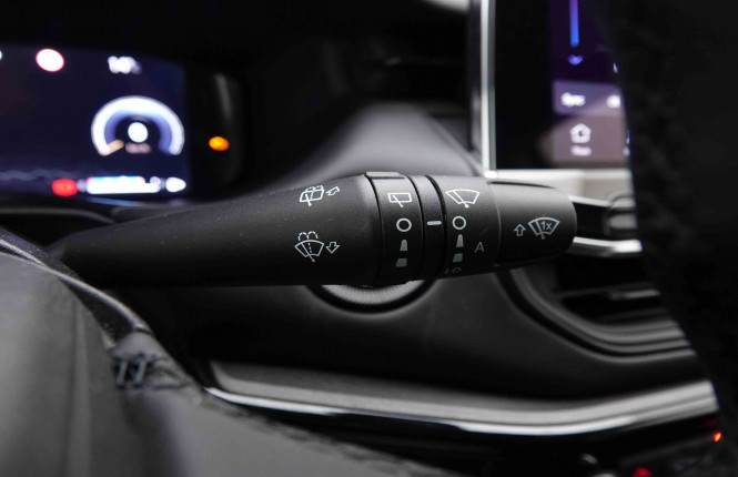 JEEP_JEEP_COMPASS_2551114_17.jpg JEEP_JEEP_COMPASS_2551114_17.jpg