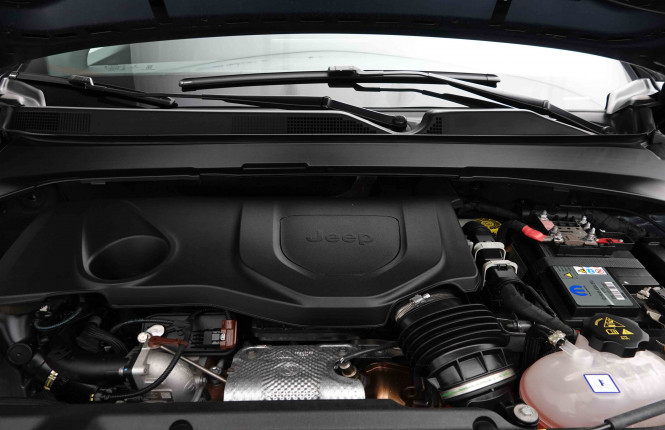JEEP_JEEP_COMPASS_2652457_23.jpg JEEP_JEEP_COMPASS_2652457_23.jpg