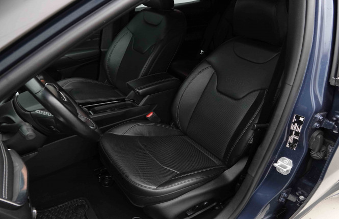 JEEP_JEEP_COMPASS_2652457_6.jpg JEEP_JEEP_COMPASS_2652457_6.jpg