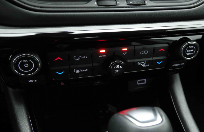 JEEP_JEEP_COMPASS_2652709_13.jpg