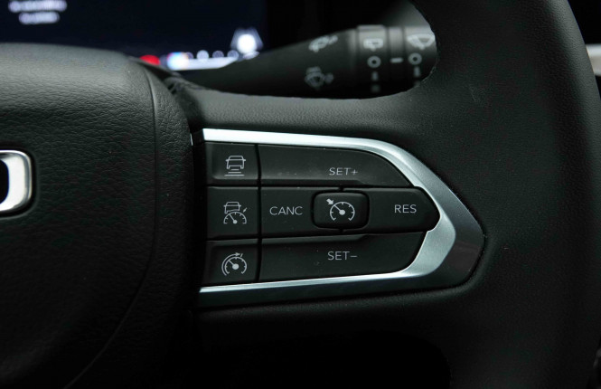 JEEP_JEEP_COMPASS_2652709_18.jpg