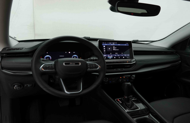 JEEP_JEEP_COMPASS_2652713_7.jpg